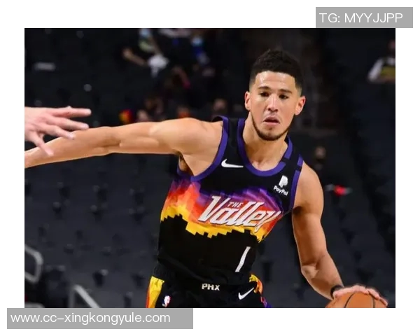 布克开局火热赛季前六场五次30分创太阳队史新纪录