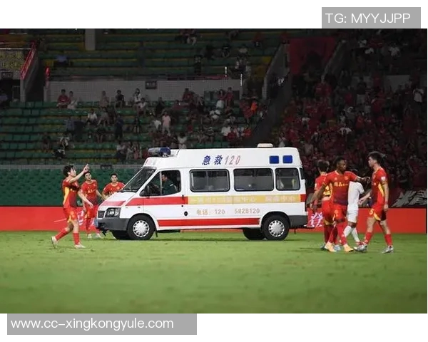 广西外援阿萨莫阿助行器辅助下成功下床行走传来好消息