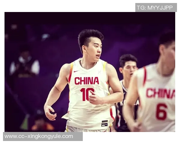 明早无课提前观看王俊杰熬夜为中国男篮加油对战韩国的精彩时刻